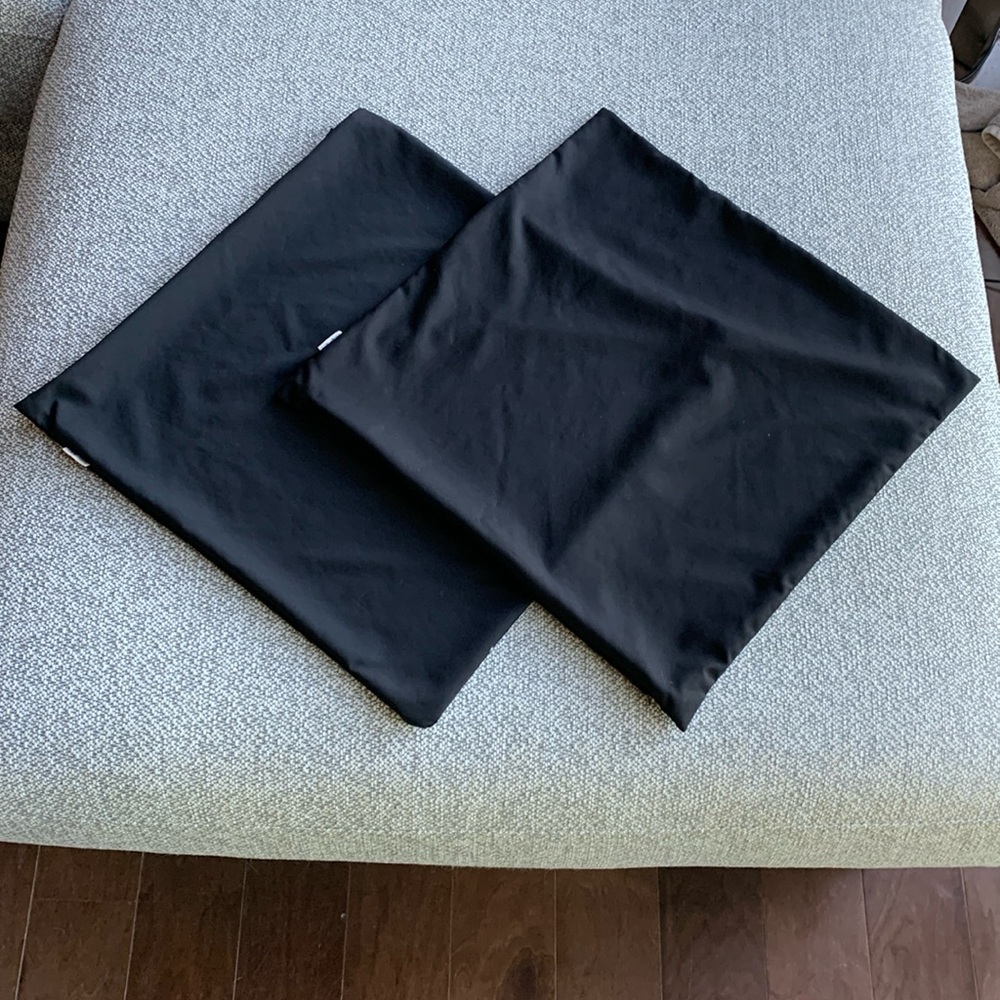 Throw pillow covers bundle of 2 EUC